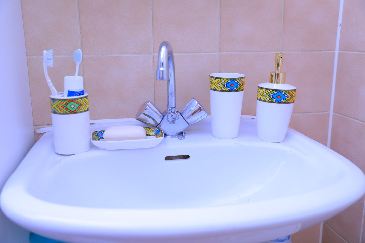 Habesha pathroom set